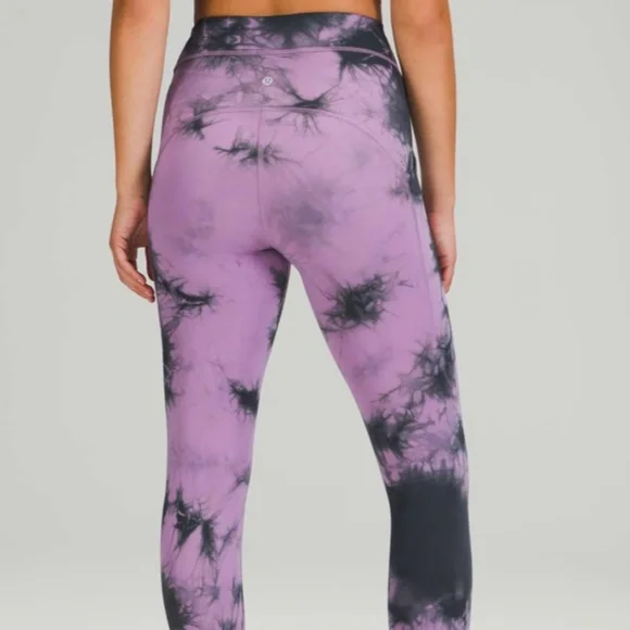 Lululemon Power Thru High Rise Tight- Size 4 - Picture 2 of 4